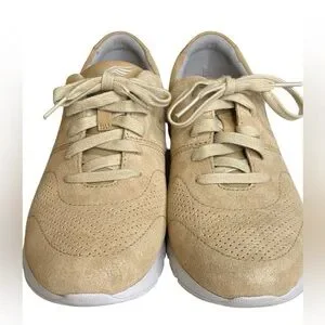 Dansko Shoes Dansko Alissa Sneaker Taupe Milled Nubuck Leather